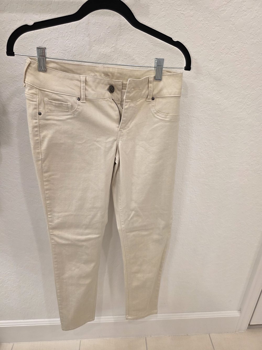 Maurices Cream Skinny Jeans